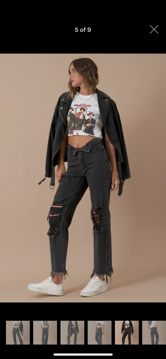 Flipped waistband distressed Jean