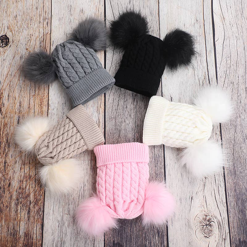 Baby / Toddler Solid Pompon Kintted Beanie Hat: Pink / One Size