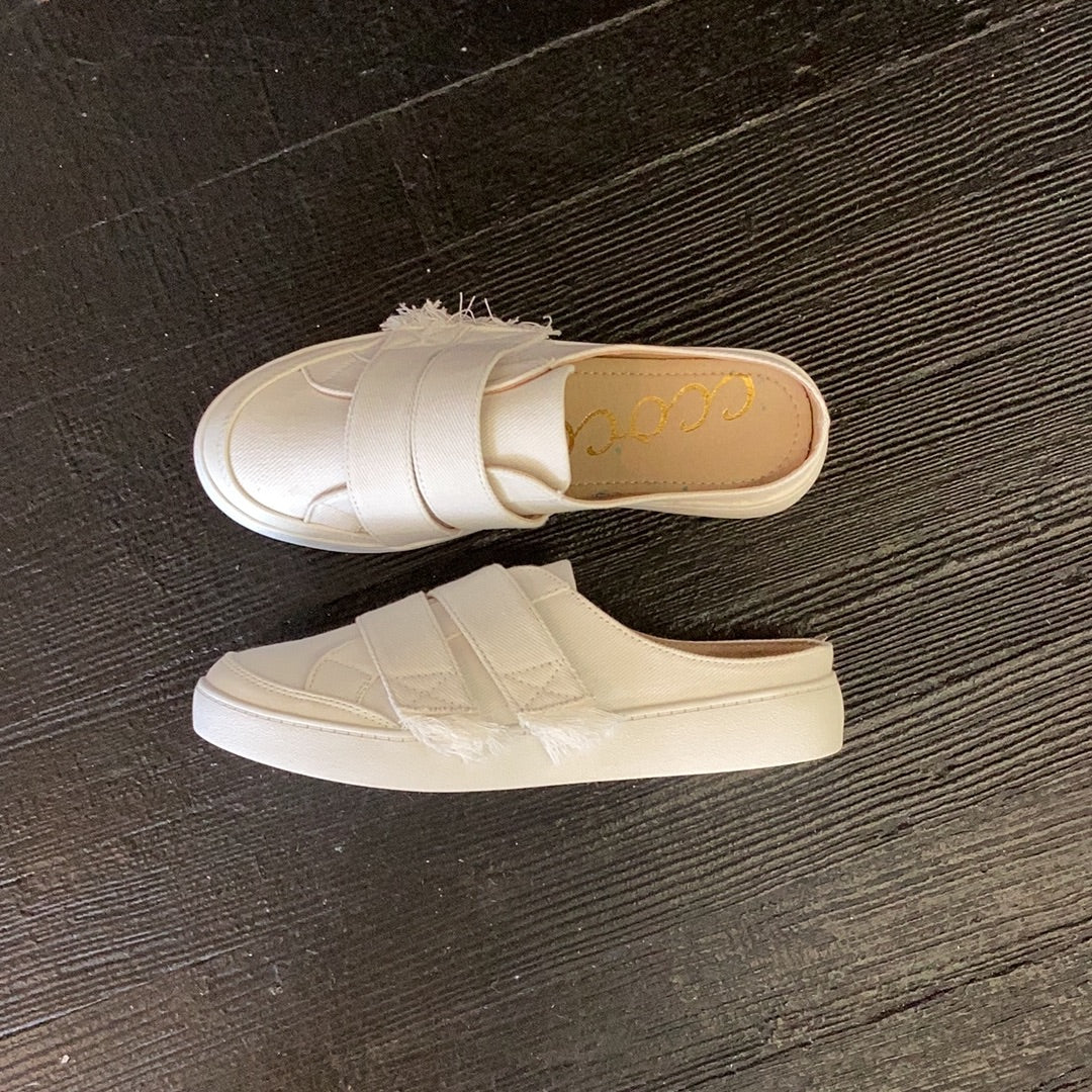 Ivory canvas slip on